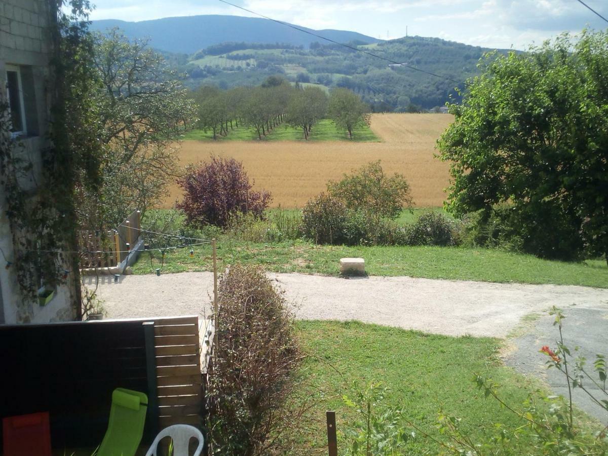 Okami Du Vercors Saint-Laurent-en-Royans Екстер'єр фото